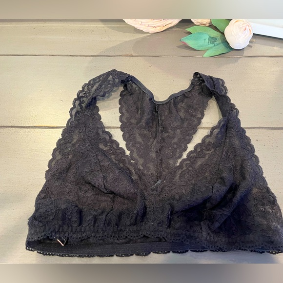 Set of Bralettes (Victoria’s Secret & Express) - Picture 2 of 7